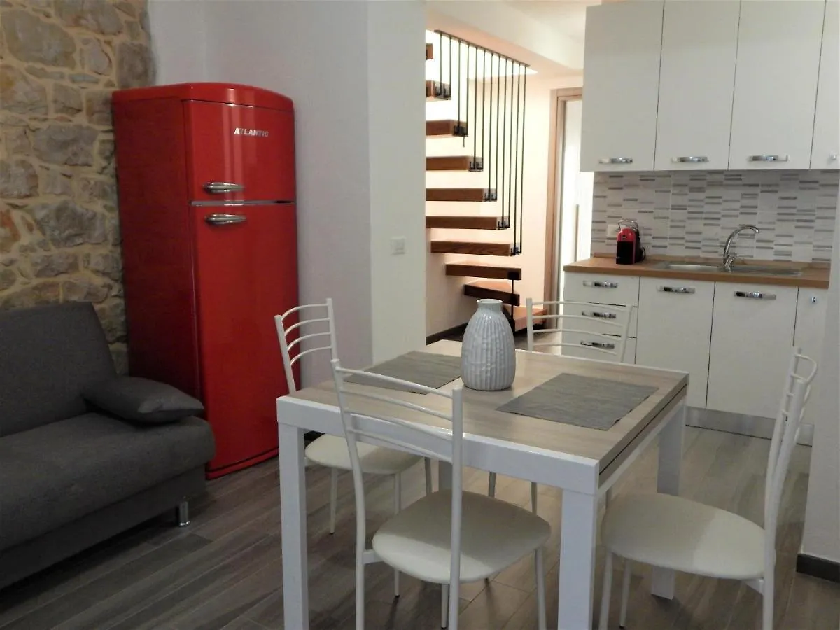 Casa Foddis - Bed And View Apartment Baunei